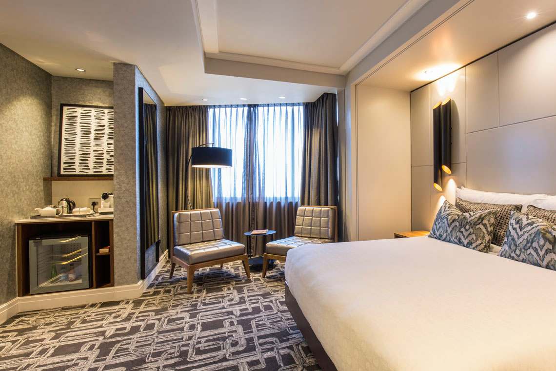 Interior EnSuite Sideview